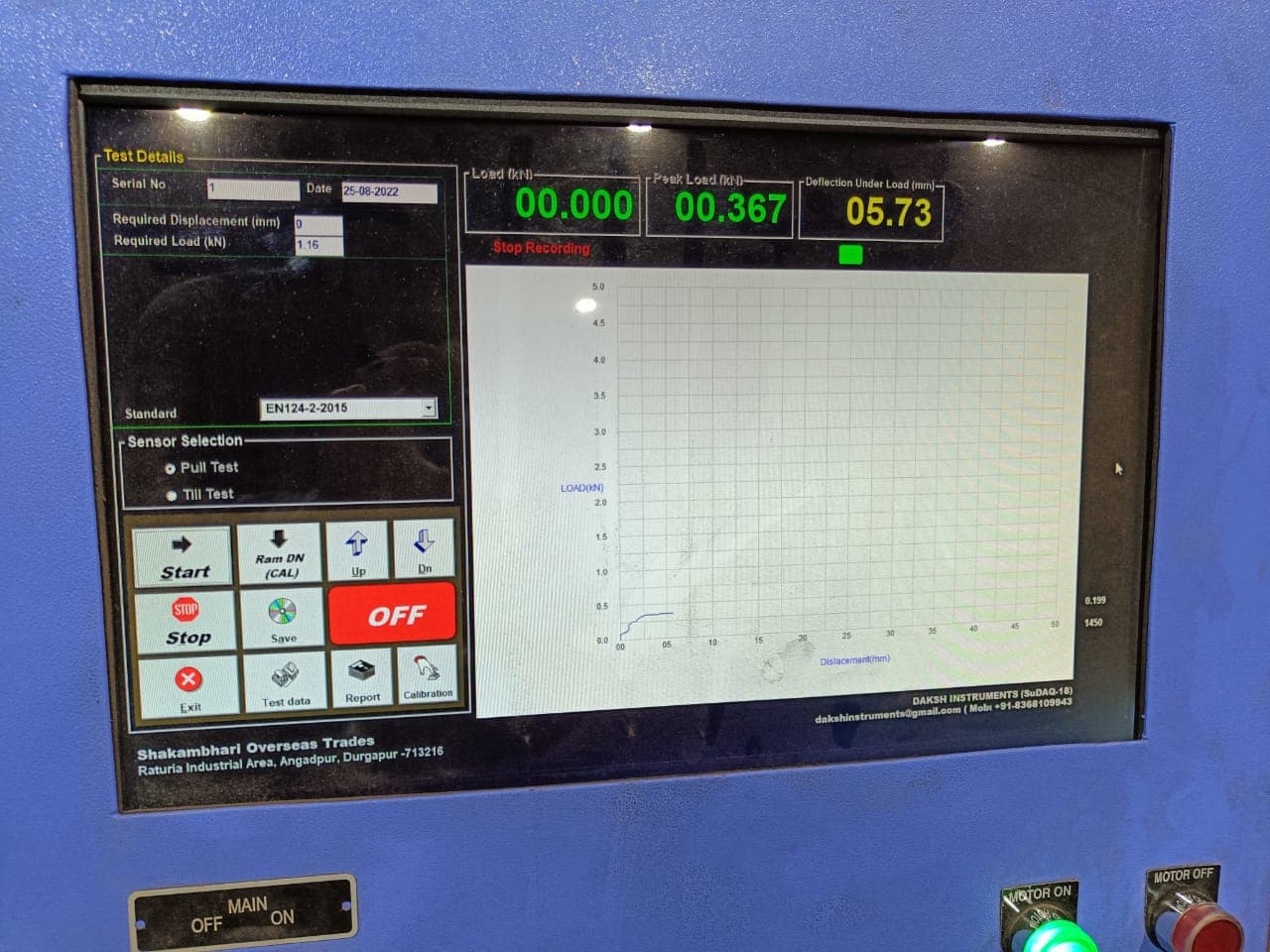 Universal Testing Machine Display